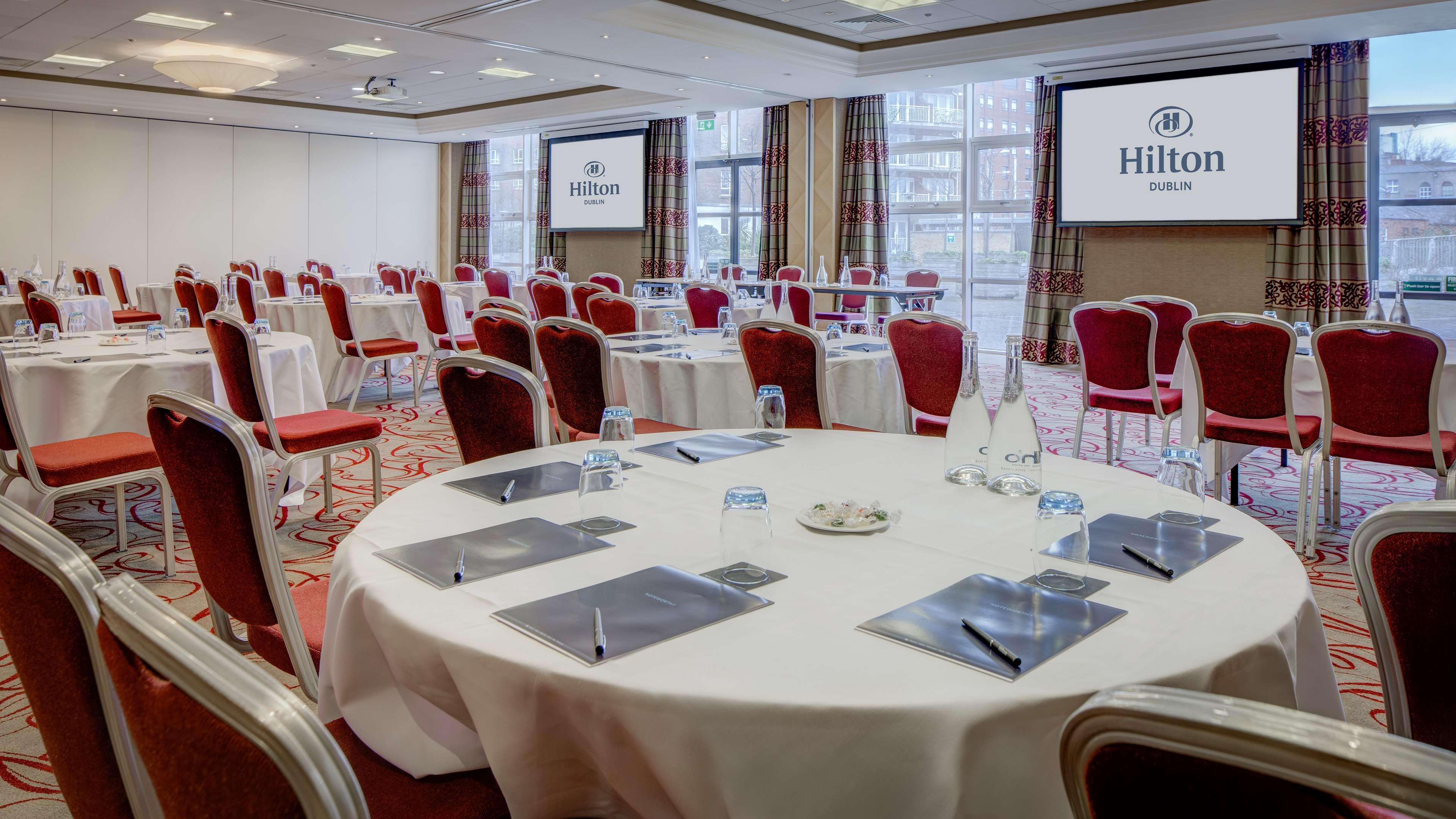 Hilton Dublin Hotel Kültér fotó